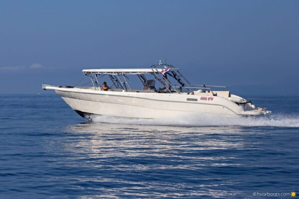 Barco excursion cueva azul (5) Barco excursion cueva azul (5)