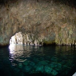 Cueva azul e islas desde Hvar