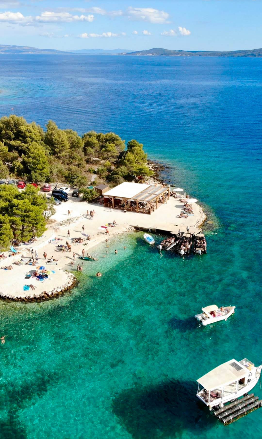 Tour 3 islas — Naufragio sumergido en bahía Nečujam, isla Šolta